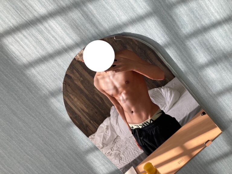 セラピスト写真