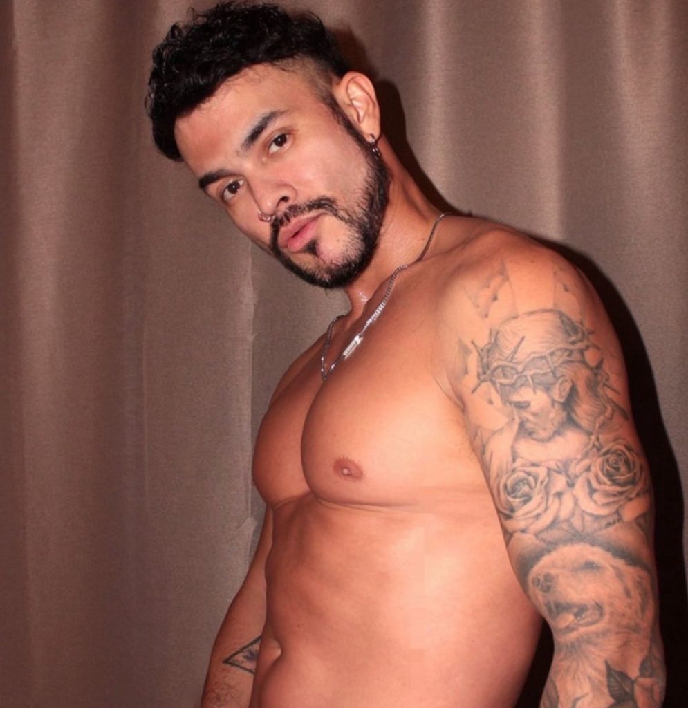 セラピスト写真